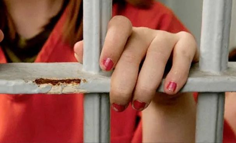 Policía Nacional arresta mujer tras intentar realizar transacción fraudulenta