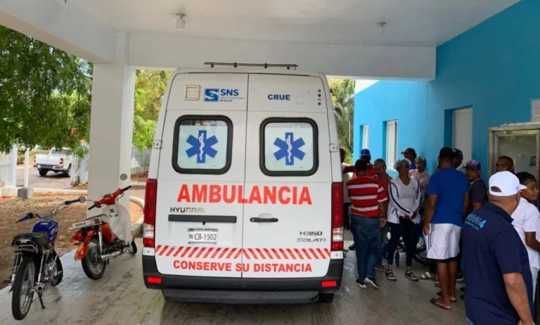 Una adolescente resultó con fracturas en accidente de tránsito