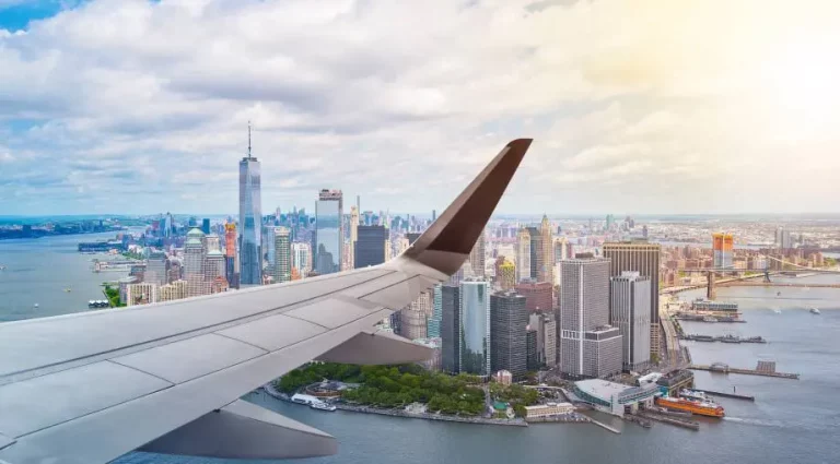 Aeropuertos de Nueva York y Nueva Jersey cierran tras terremoto