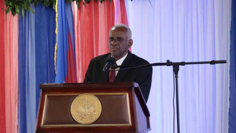 Promete que el Estado pronto recuperará el control de Haiti