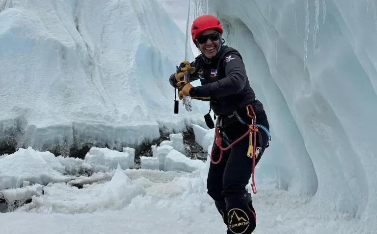 Thais Herrera se convierte en la primera dominicana en llegar a la cima del monte Everest