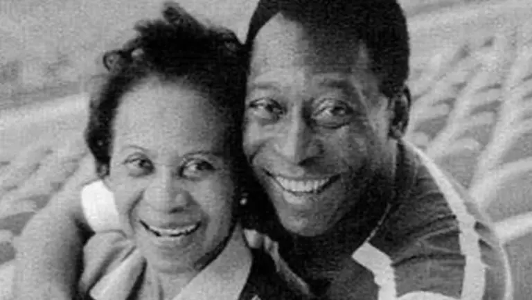 Muere  la madre de Pelé a los 101 años