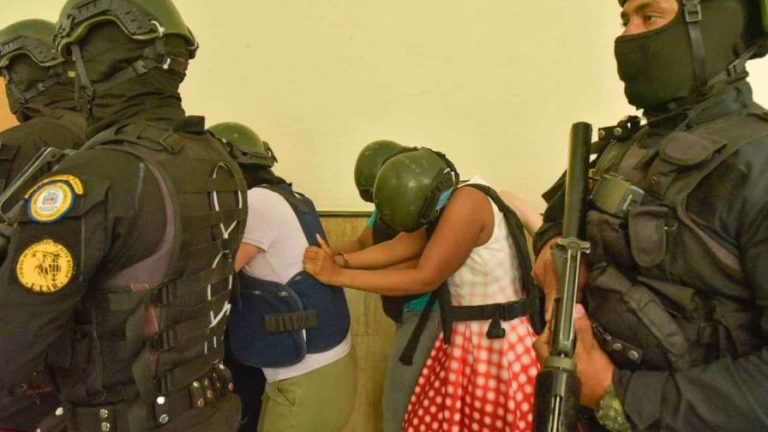 Rrohíbe a la prensa fotografiar acusados del caso Cattleya