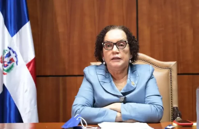 Procuradora General afirma…»Nunca permitiría ni actuaría contra la libertad de expresión»