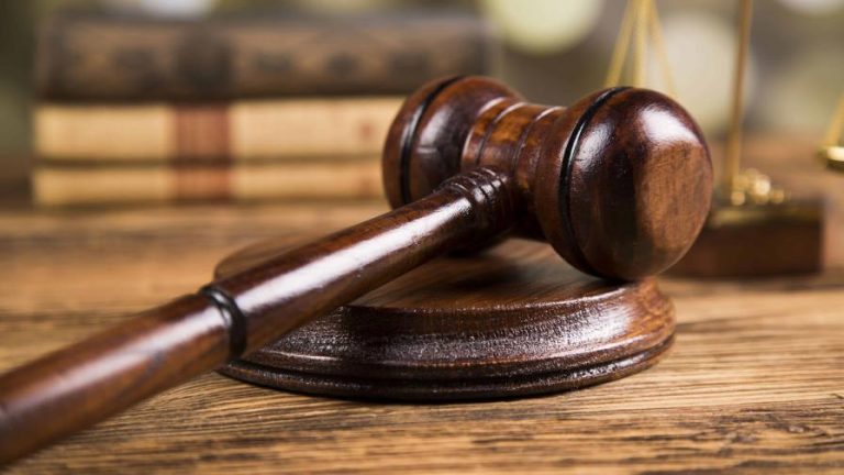 Condenan a 30 años  hombre mato su padre a batazos
