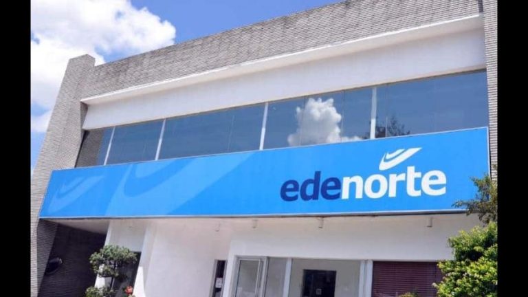 Roban dinero y dos armas de fuego en una oficina principal de Edenorte
