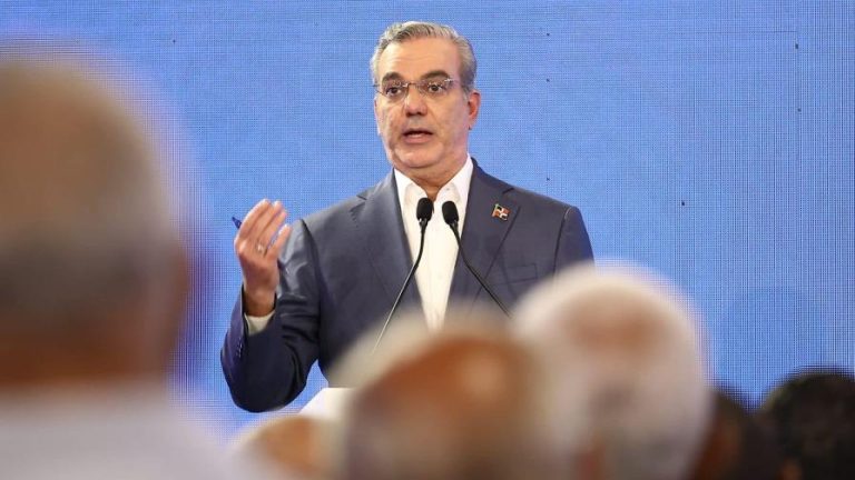 Presidente Dominicano  rechaza atentado contra Donald Trump