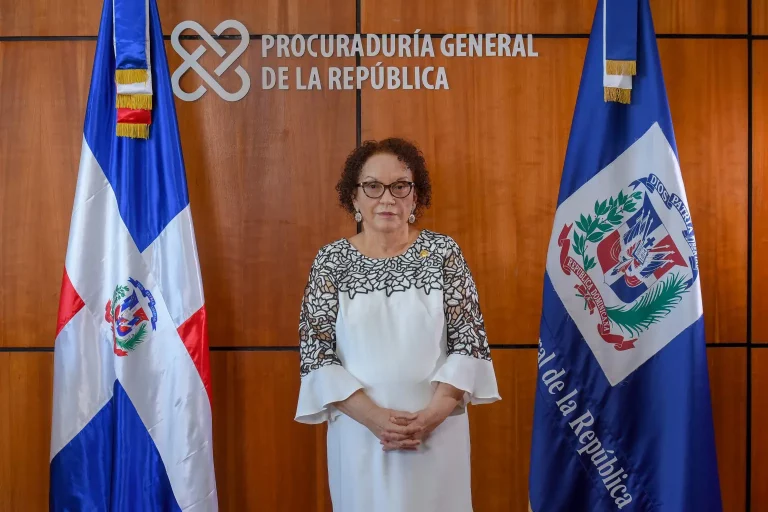 Miriam Germán dice se queda en la Procuraduría hasta que designen sustituto