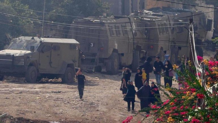 Gaza sufre un sábado sangriento con al menos 40 muertos