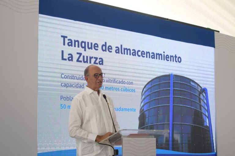 Presidente inaugura en Santiago obras de agua potable y saneamiento por más de 850 millones de pesos