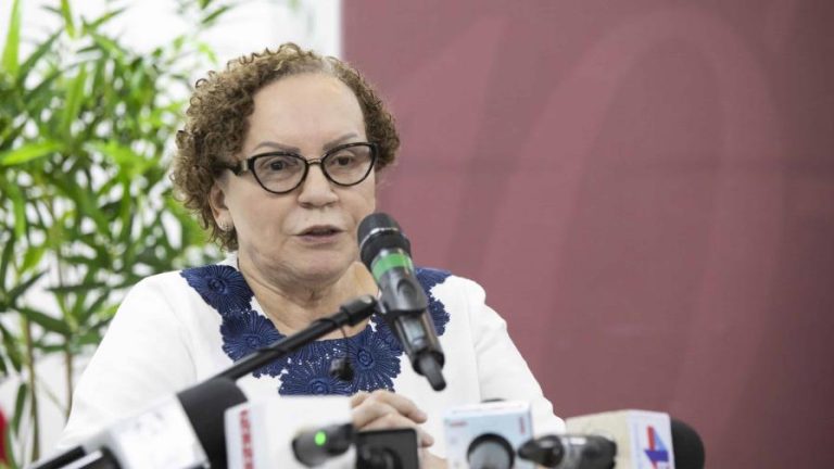 Pte Abinader pedirá a Miriam Germán  permanecer más tiempo en la Procuraduría