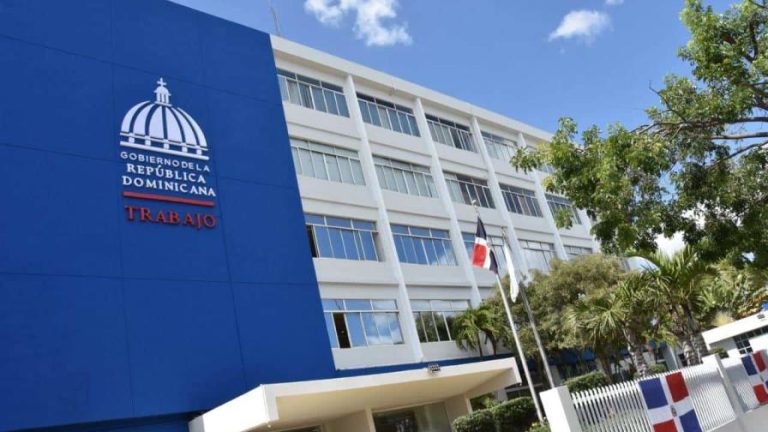 Reitera a empleadores que el 16 de agosto no se cambia y es no laborable