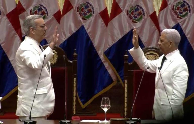 Abinader y Raquel Peña juramentados como presidente y vicepresidente de Rep. Dom