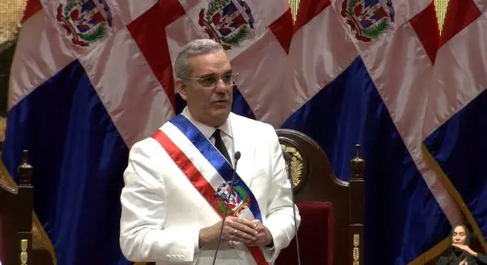 Pte Abinader condena atropellos en Venezuela