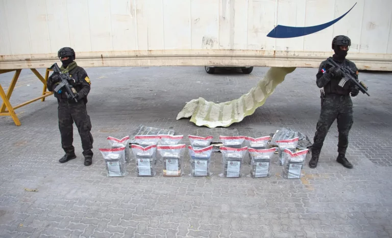 DNCD FRUSTRA ENVÍO DE 84 PAQUETES DE COCAÍNA A CANADÁ