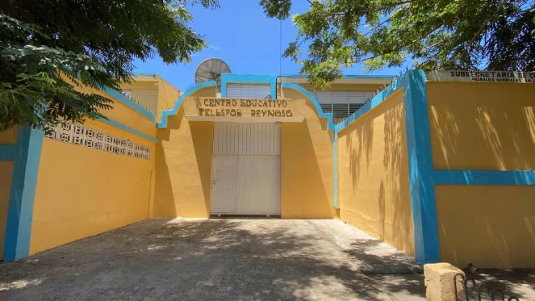 Estudiante hiere a otro con una tijera en una escuela
