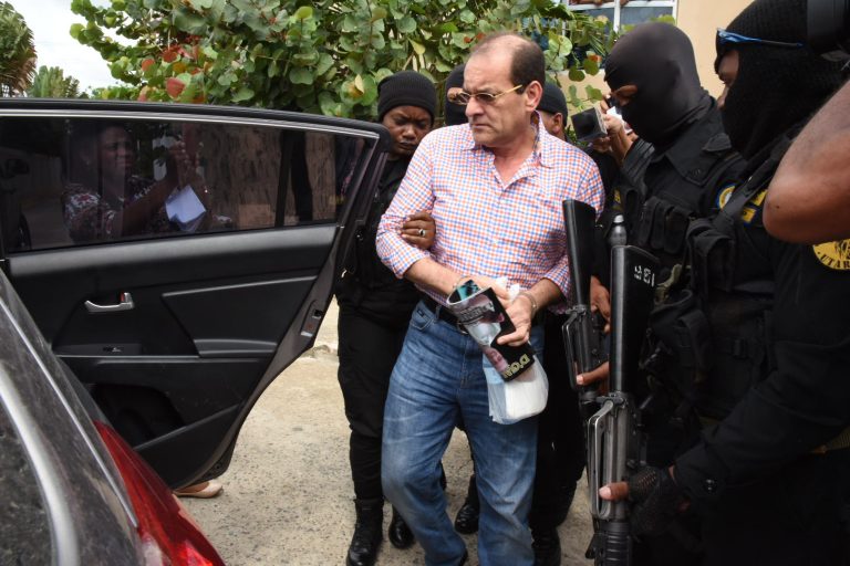 «El Gallero», Winston Rizik, sale de prisión tras cumplir 10 años de condena