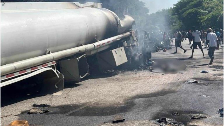 Aumenta a 20 el número de fallecidos tras explotar un camión cisterna