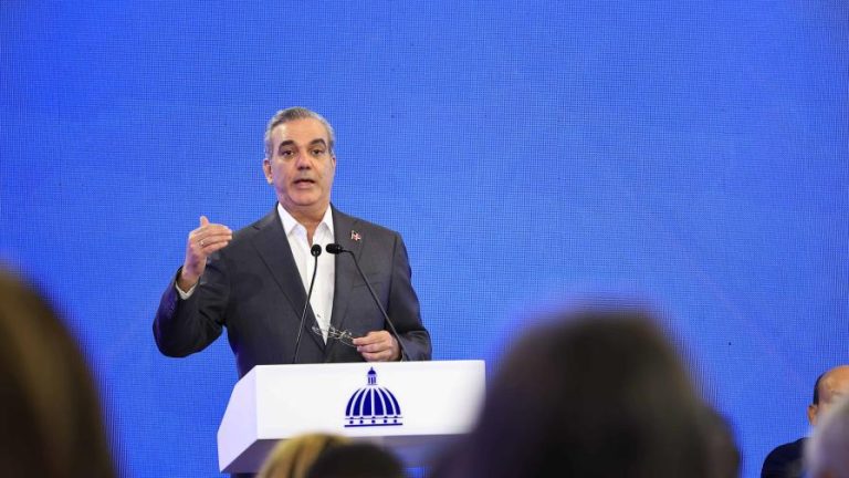 Pte Abinader presentará el proyecto de reforma fiscal el lunes