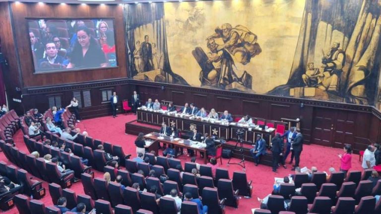 Rechazo total a la reforma fiscal en las vistas públicas