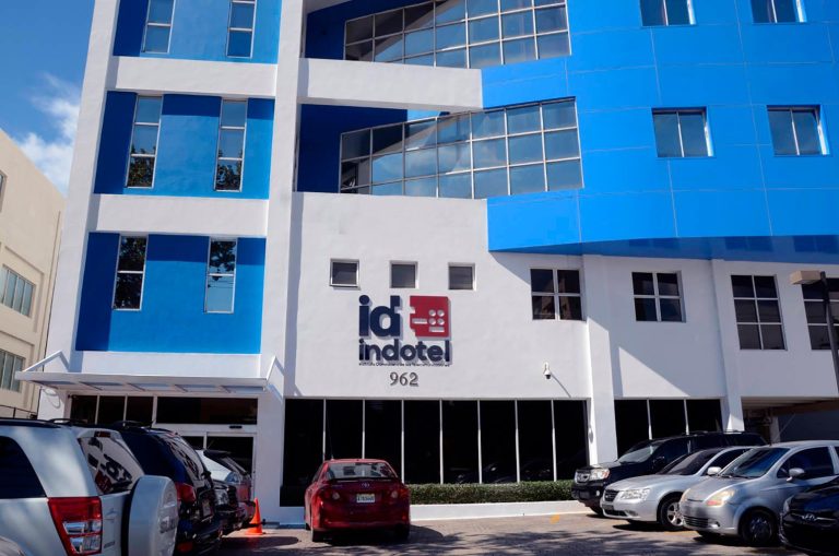INDOTEL clausura siete emisoras por operar ilegalmente