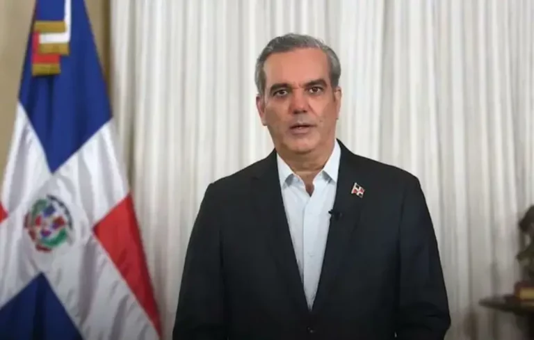 Presidente Abinader escucha al pueblo y  retira proyecto de reforma fiscal