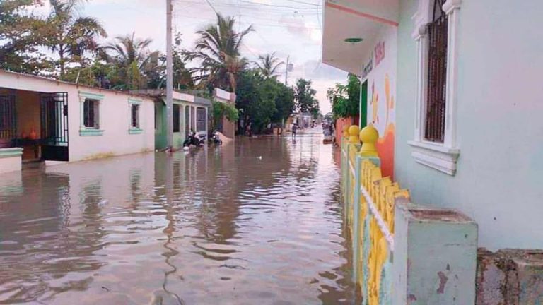 Veintisiete provincias están en alerta por las lluvias