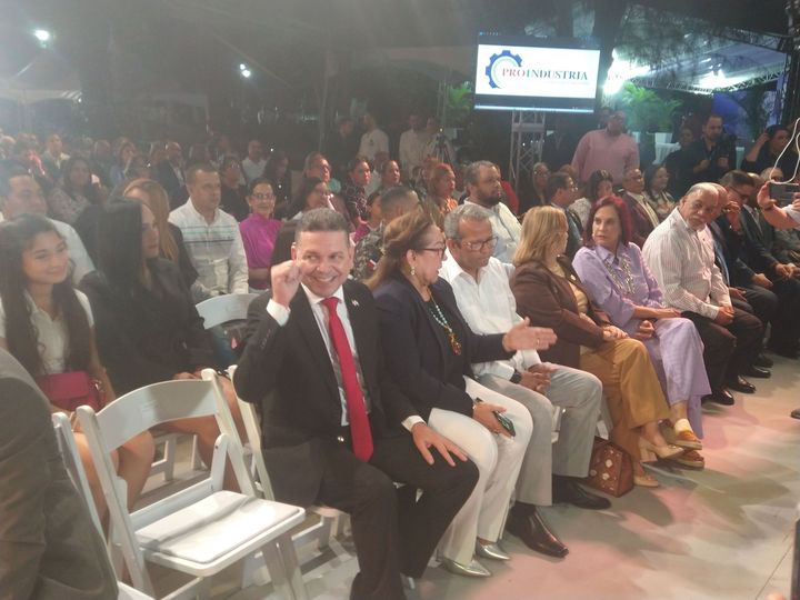 Proindustria inaugura cuarta feria Innovacion y Emprendimiento Indutrial