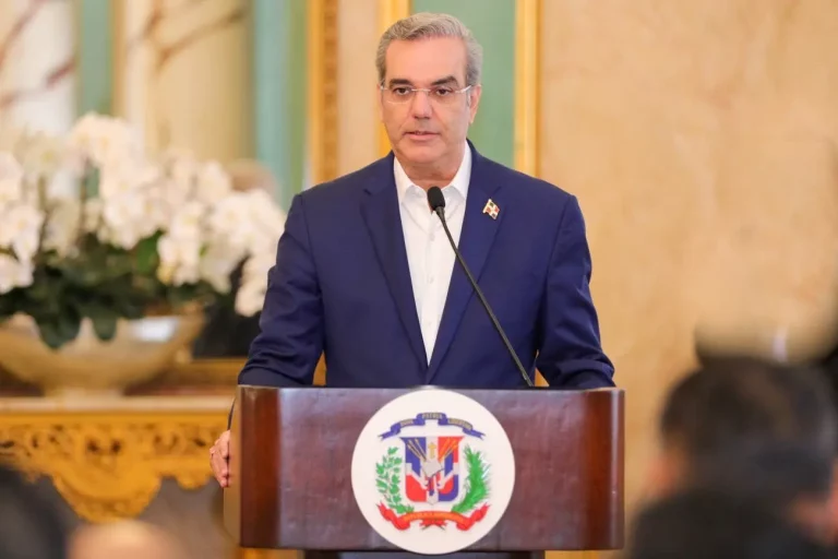 Presidente Abinader anuncia lucha por la transparencia sera profundizada