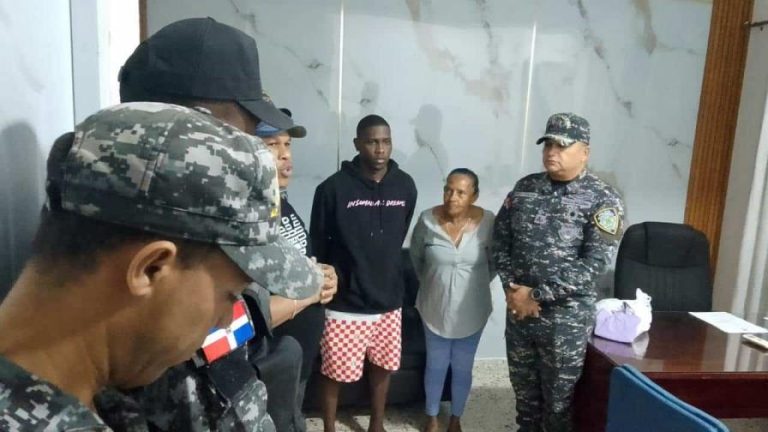Matan a un hombre y a su hijo a tiros