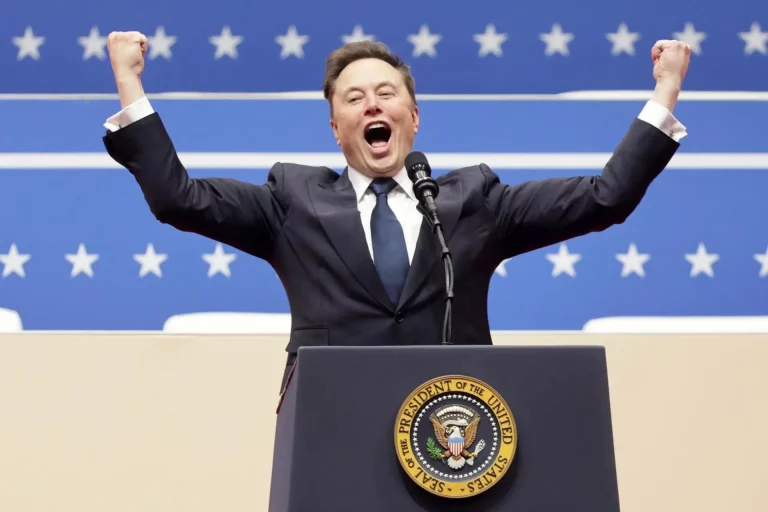 Musk sugiere bombardear con drones a los carteles mexicanos de la droga