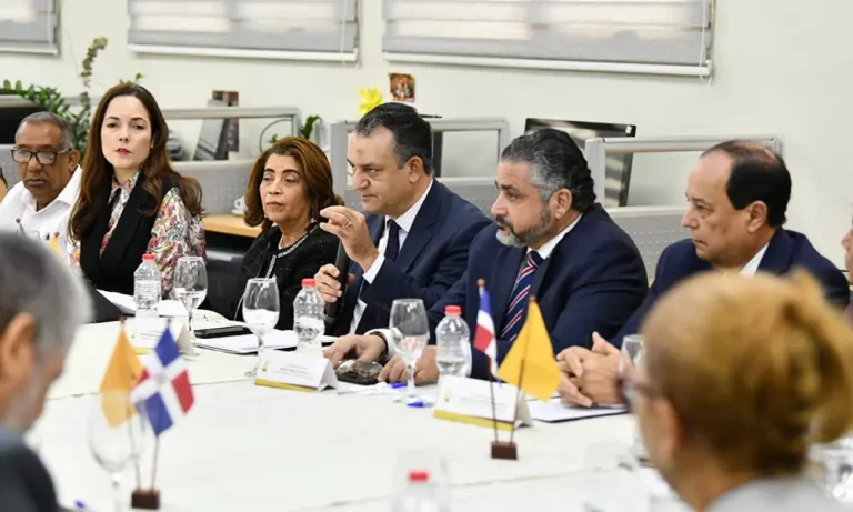 JCE endurece advertencia por la campaña anticipada