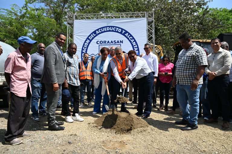 Coraasan inicia construcción de alcantarillado sanitario en Monte Adentro