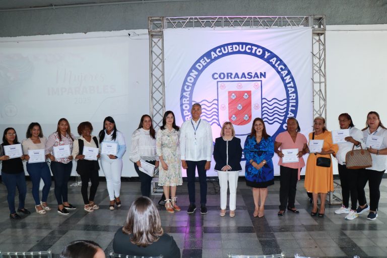 Coraasan reconoce a más de 40 colaboradoras