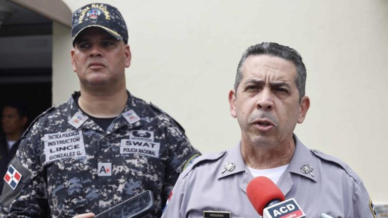 Ex director municipal mata abogado y luego se quita la vida