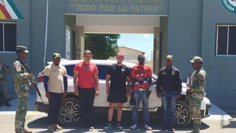Ejército detiene a dos dominicanos tras ingreso ilegal a Haití