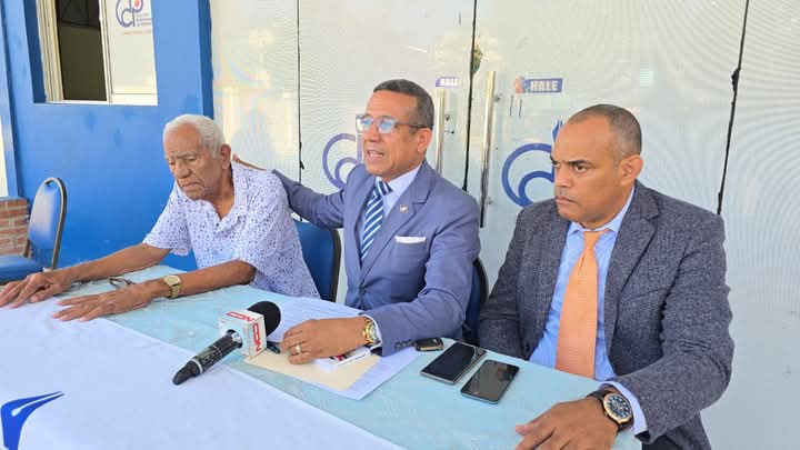 CDP Santiago anuncia actividades mes del periodista, será dedicado a don Virgilio Cepeda e Isabel Guzmán