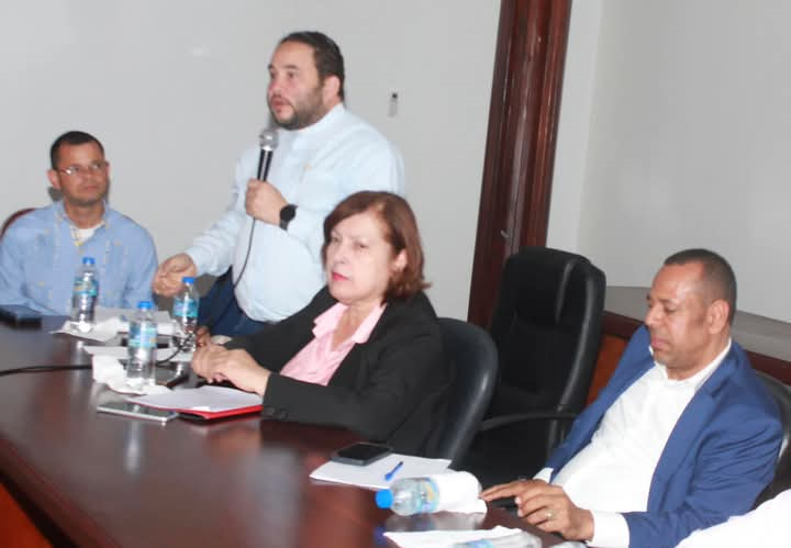 “En Tamboril se vende más drogas que arroz”, denuncia el  fiscal