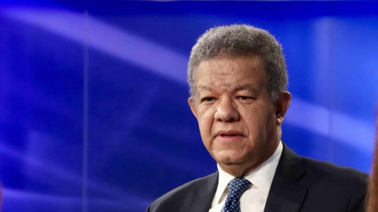 Leonel Fernández propone mesa de diálogo para mitigar impacto de aranceles