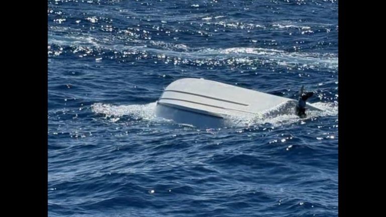 Se teme la muerte de cinco migrantes por naufragio en Florida