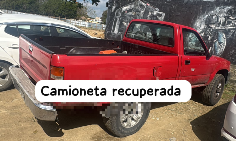 Policía recupera camioneta robada en menos de 48 horas y apresa al presunto autor