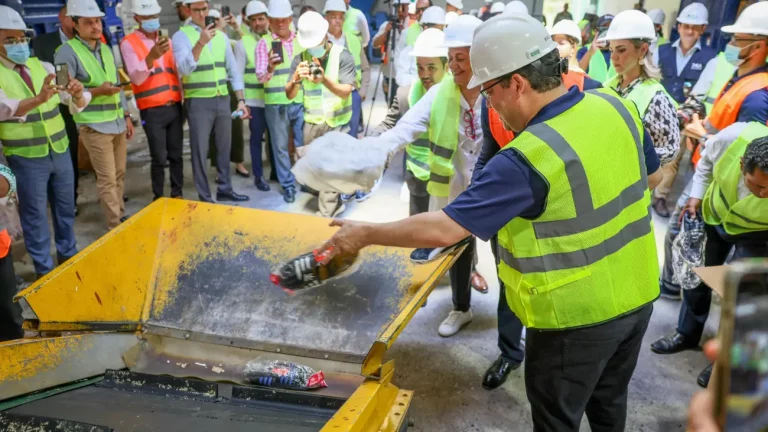 Aduanas  destruye más de un millón de productos falsificados