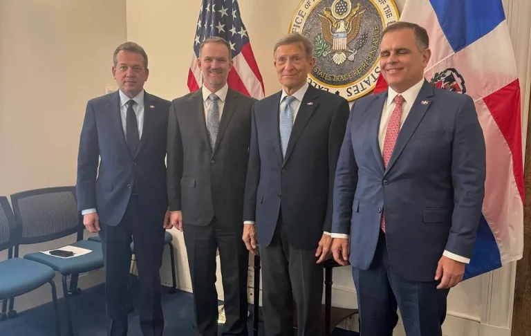 Reunión positiva entre RD y EE. UU.