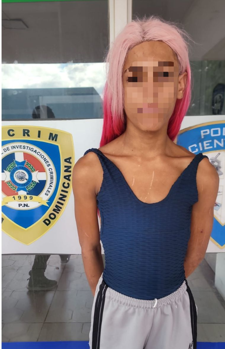Policía  apresa a “La Furiosa” por robo en Car Wash
