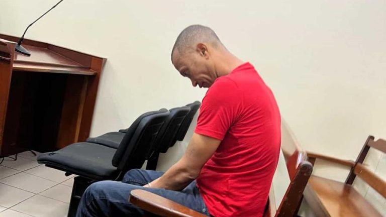 Condenan a 20 años hombre  mató a su expareja