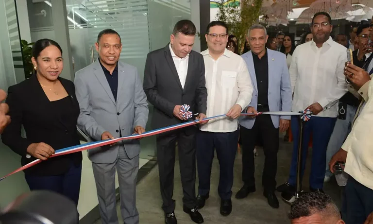 Proindustria inaugura  oficina en Santiago