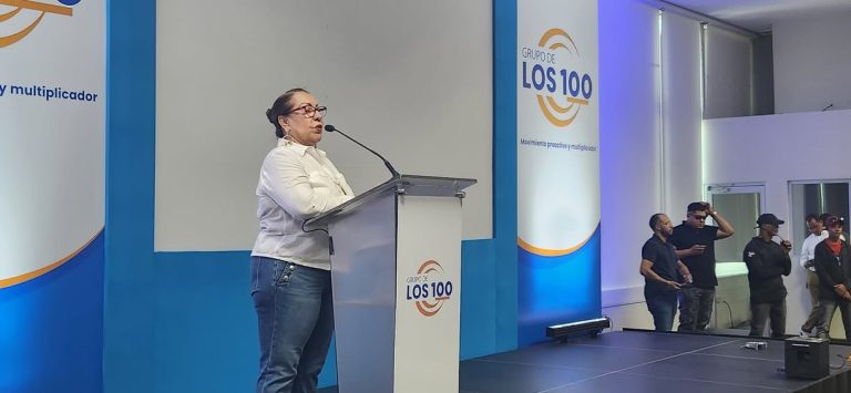 Pta del Comite Provincial del PRM Rosa Santos destaca liderazgo del doctor Plutarco Arias