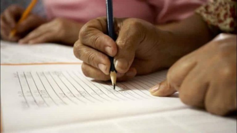 Aumenta la tasa de analfabetismo en jóvenes de 15 años