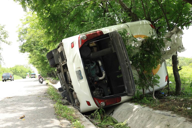 Al menos 29 heridos por accidente de autobús