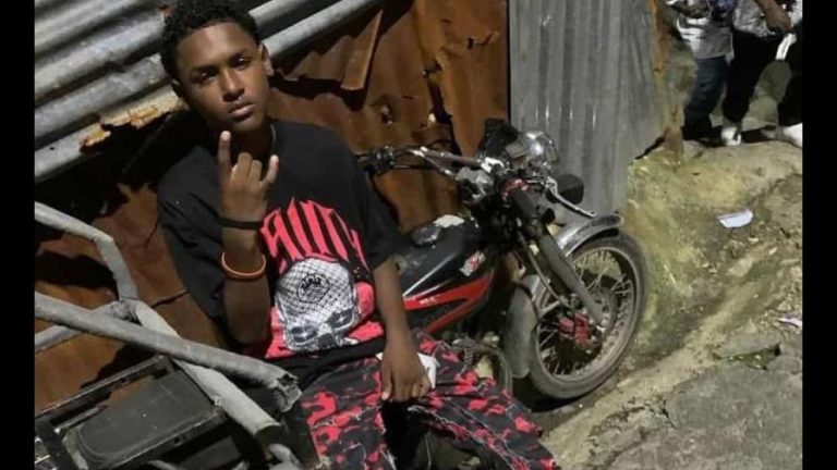 Adolescente de 15 años muere de un disparo cuando salio  a trabajar